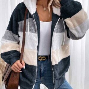 🔶Women’s Warm Faux Fur Full Zip Jacket